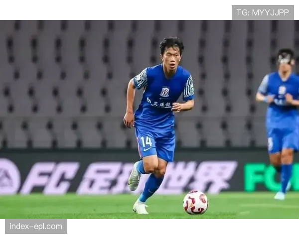 谢鹏飞戴伟浚复出增强中场 上海申花亚冠阵容调整