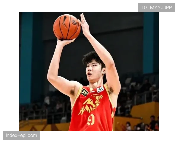 吉林内线防守存在短板 对手禁区命中率偏高需加强护筐 吉林内线防守存在短板 对手禁区命中率偏高需加强护筐